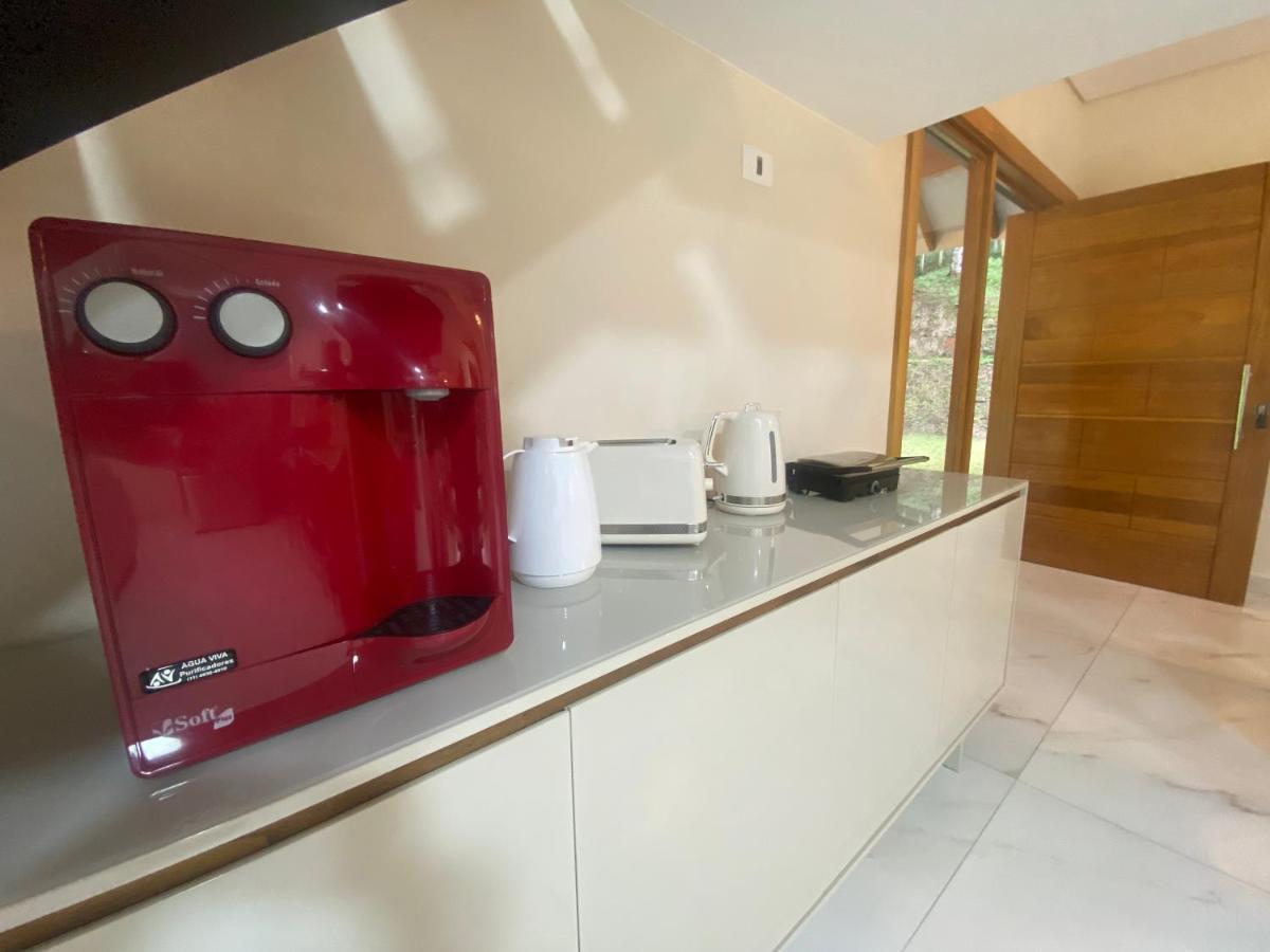 Hostyn Casa Manancial -4 Suites E Natureza Proxima Ao Capivari Campos do Jordão Buitenkant foto