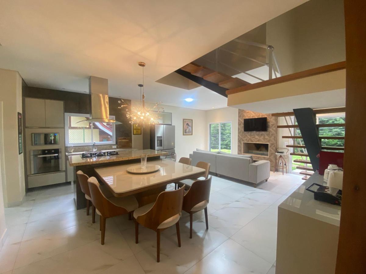 Hostyn Casa Manancial -4 Suites E Natureza Proxima Ao Capivari Campos do Jordão Buitenkant foto